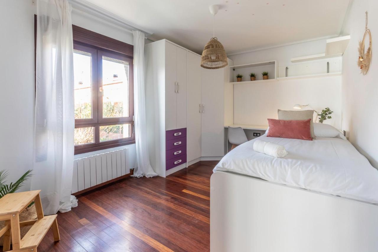 Apartamento Amplio, Muy Luminoso Y En El Centro De Sopelana Exterior foto